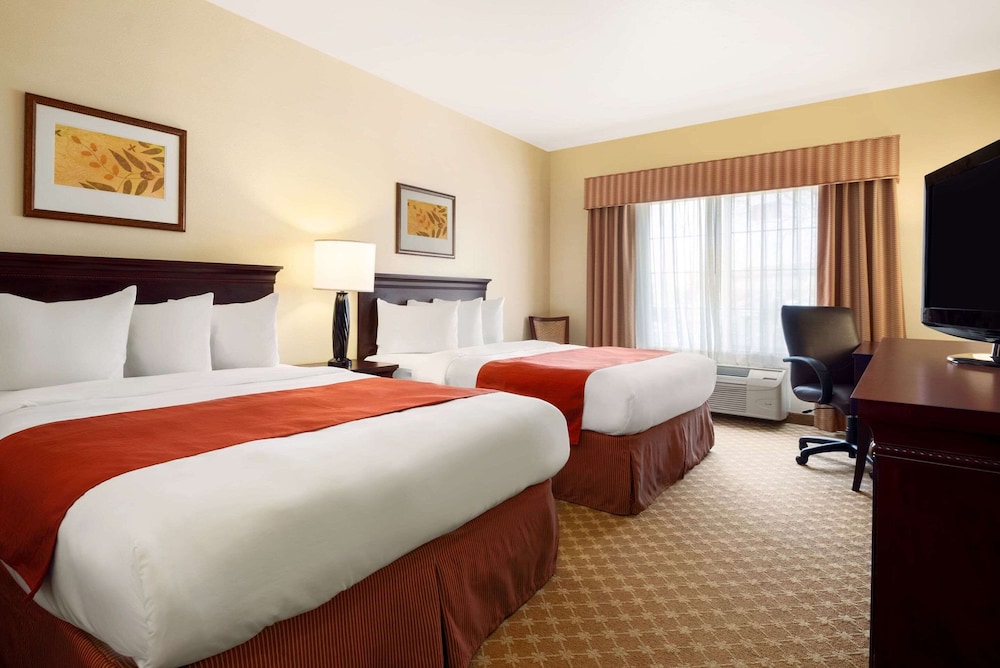 Country Inn & Suites by Radisson Clinton IA - photo 11