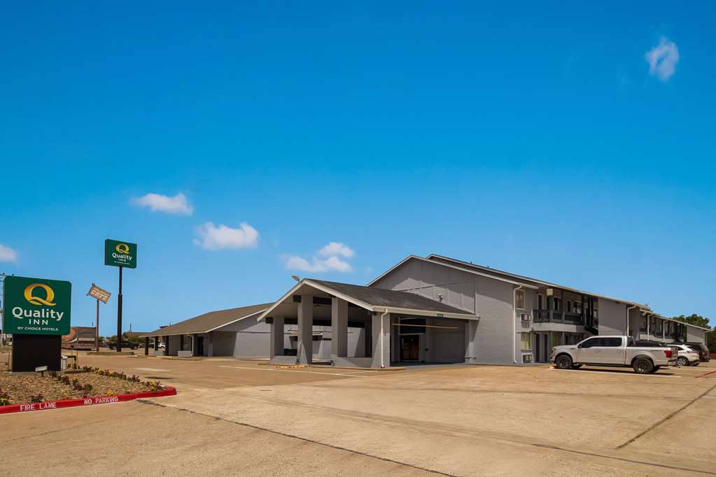 Quality Inn Madisonville - photo 4