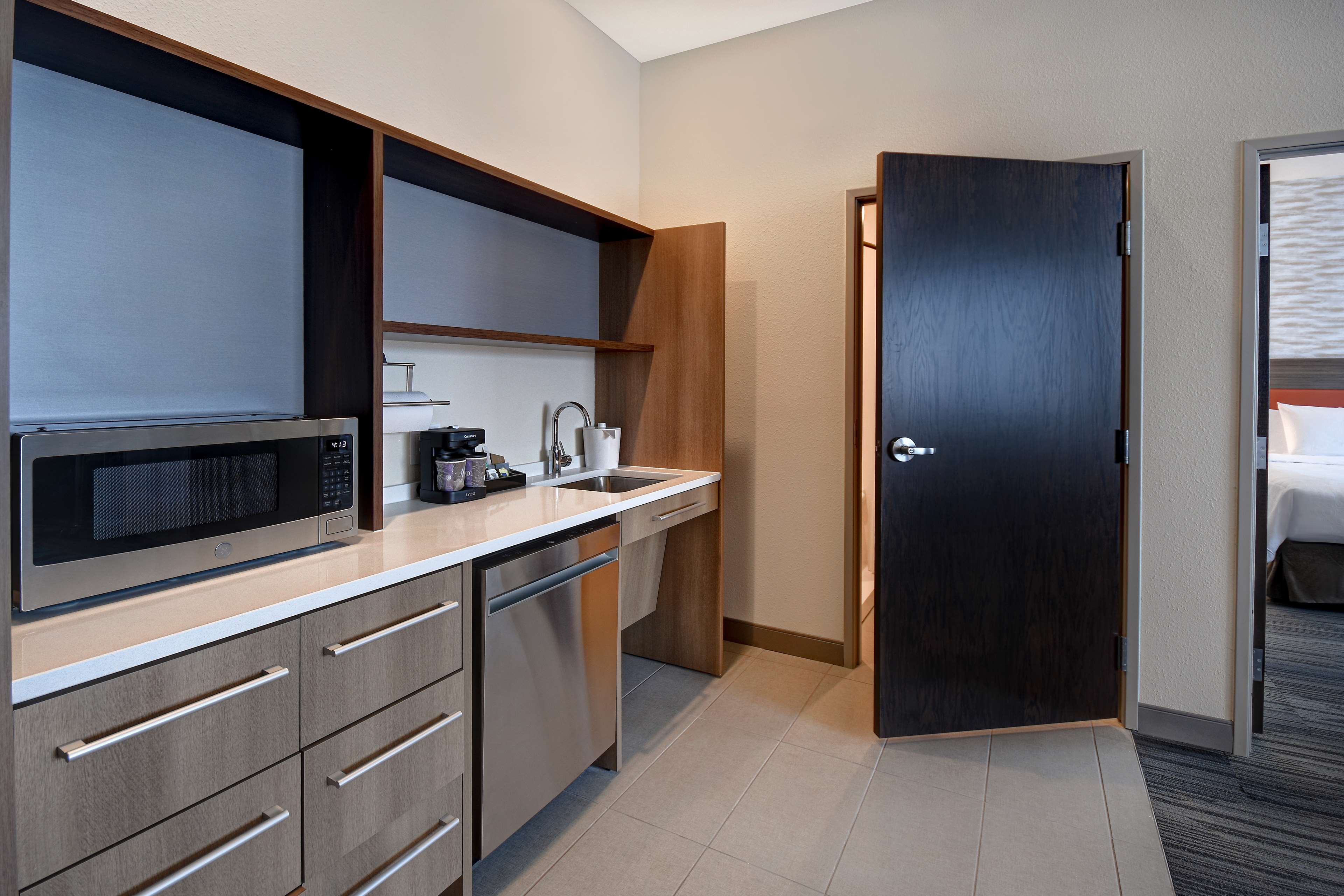 Home2 Suites by Hilton Kalamazoo Downtown - photo 34