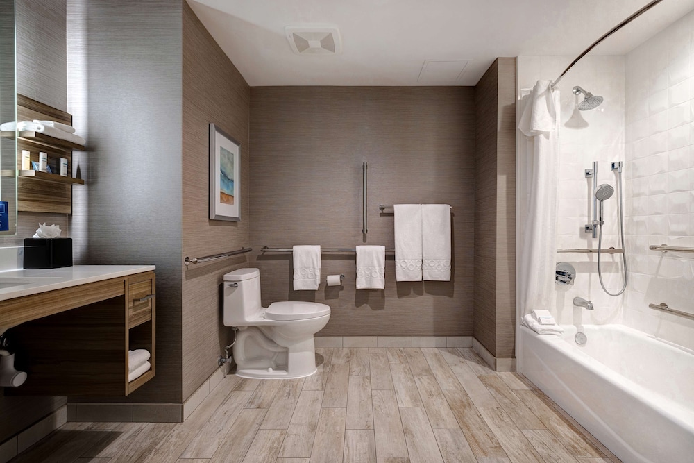 Hilton Garden Inn Anaheim Resort - photo 31