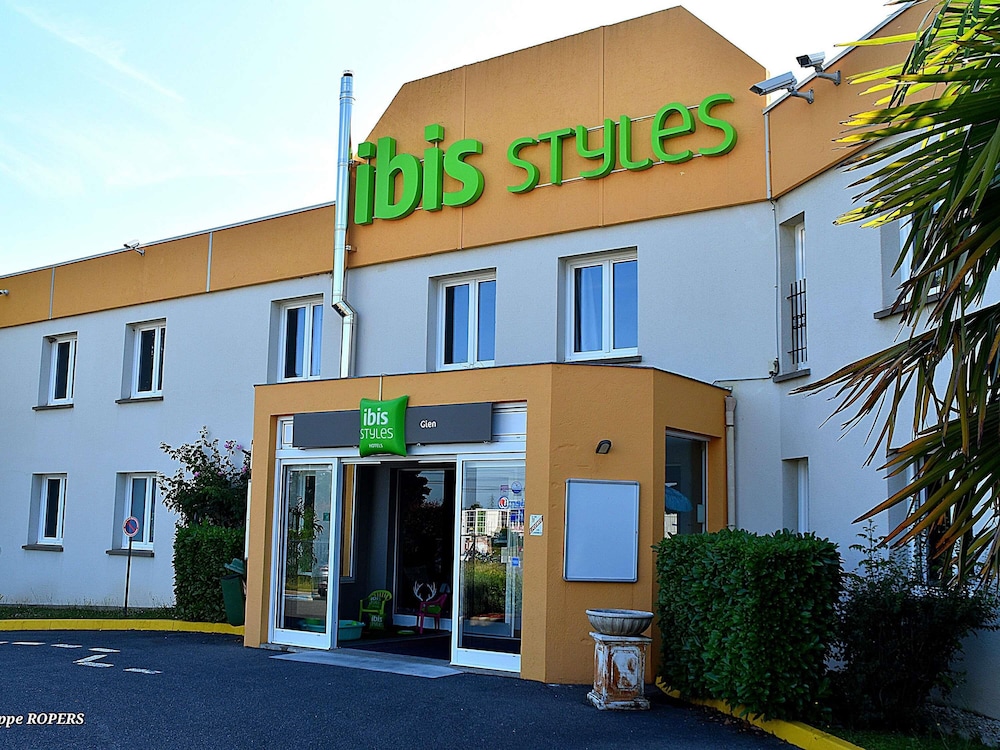 Ibis Styles Gien in Gien, France