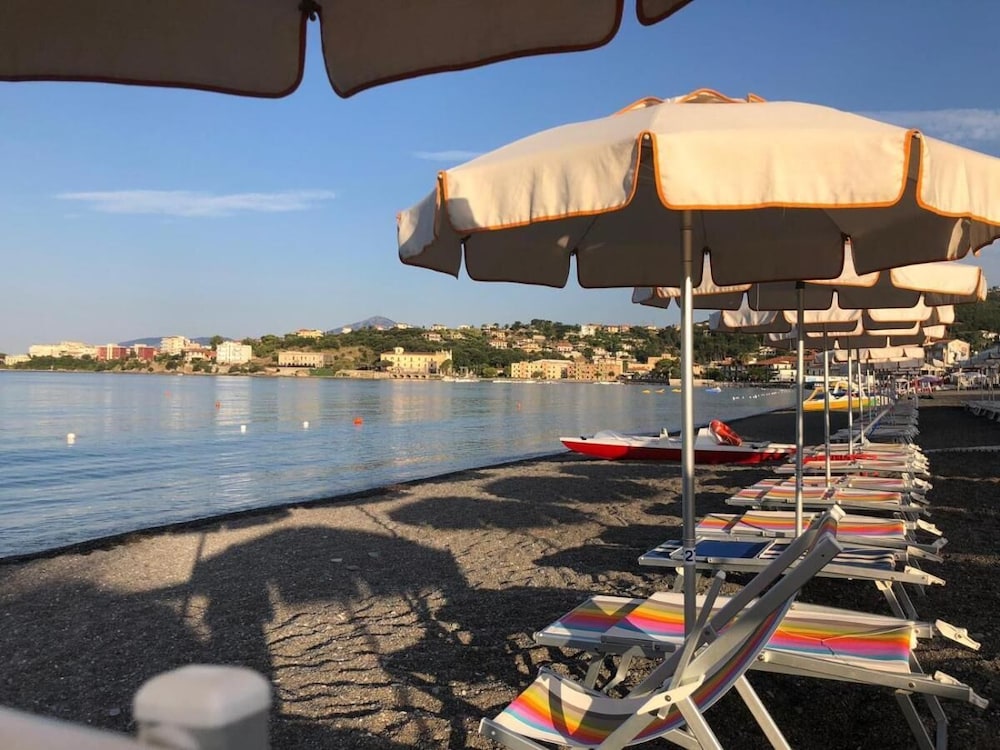 Tirreno — 4-Star Luxury Hotel in Sapri, Italy