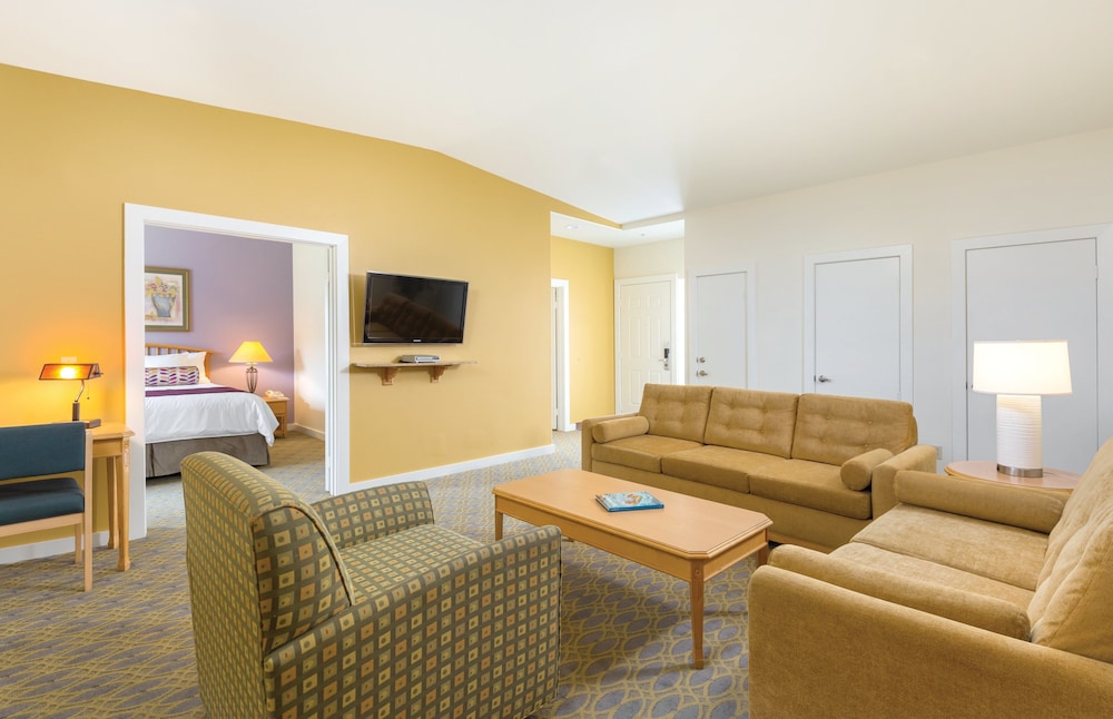 Worldmark Cathedral City - photo 13