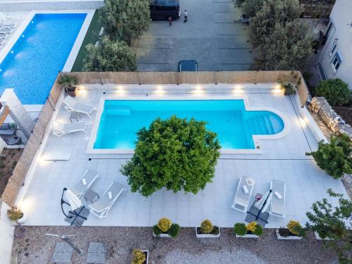 Sun gardens — Sibenik — photo 2