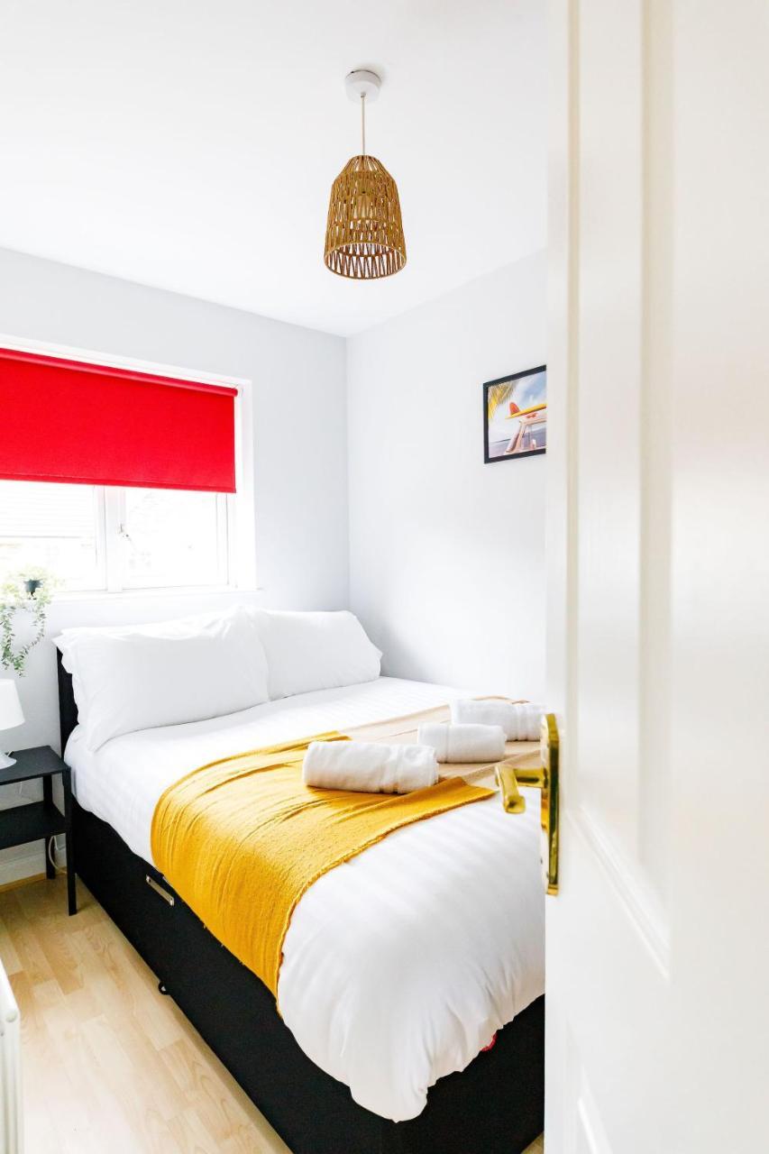 2Bed Garden & Private Parking Near A19 Perfect for Contractors — 4-Star Luxury Hotel in Sunderland, United Kingdom