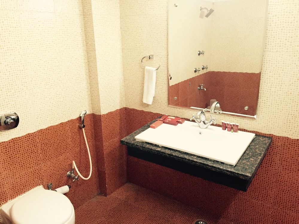 The Altruist AMR Hotel — Katra — photo 4