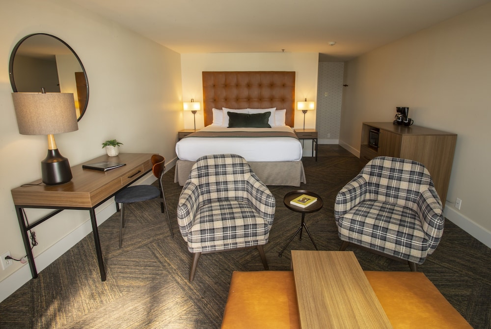 Shearwater Inn - photo 6