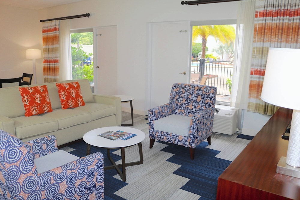 Southbank Hotel by Marriott Jacksonville Riverwalk - photo 16
