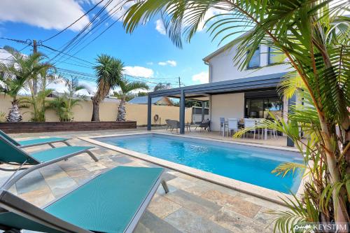 Paille En Cœur Grande Piscine in Saint-Pierre, Réunion