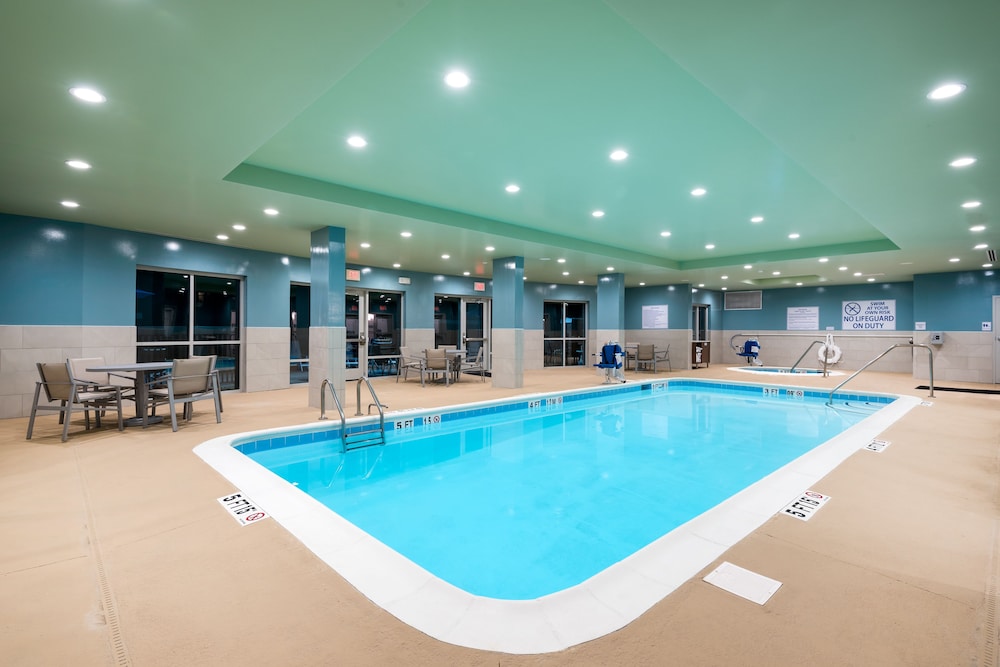 Holiday Inn Express & Suites Florence I 95 & I 20 Civic Ctr by IHG - photo 32