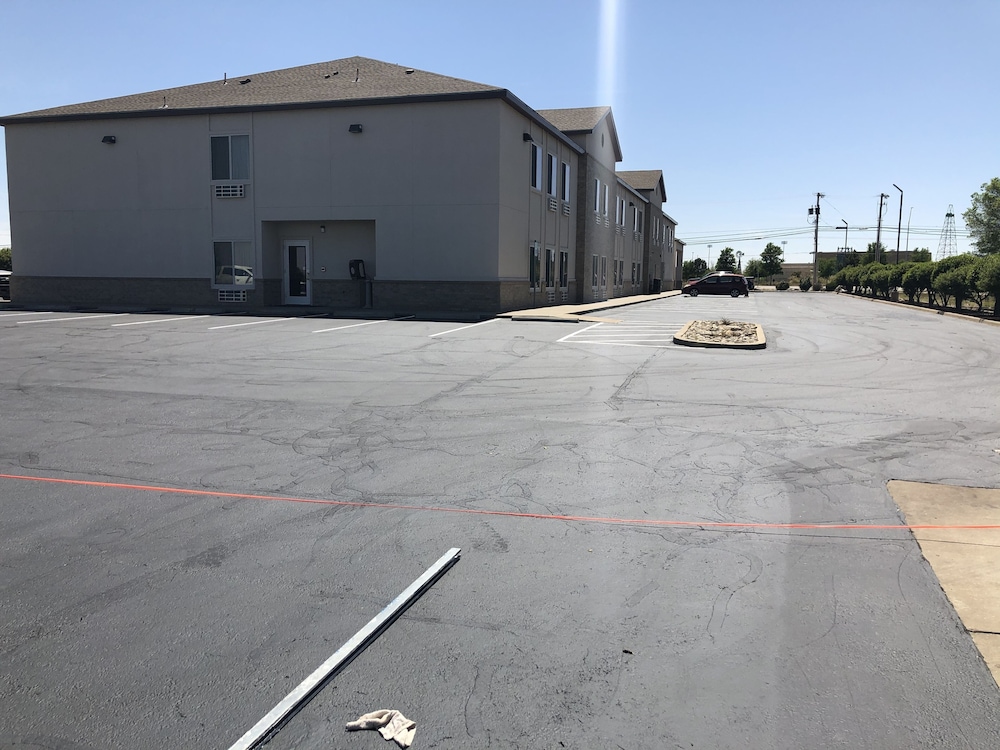 Lea County Inn - photo 35
