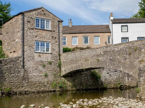 Riverbank Cottage — 4-Star Luxury Hotel in Kirkby Stephen, United Kingdom