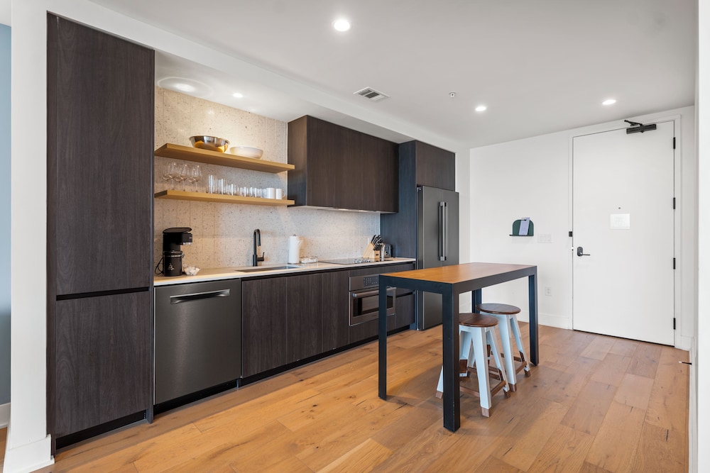 Austin Condo Hotel - photo 346