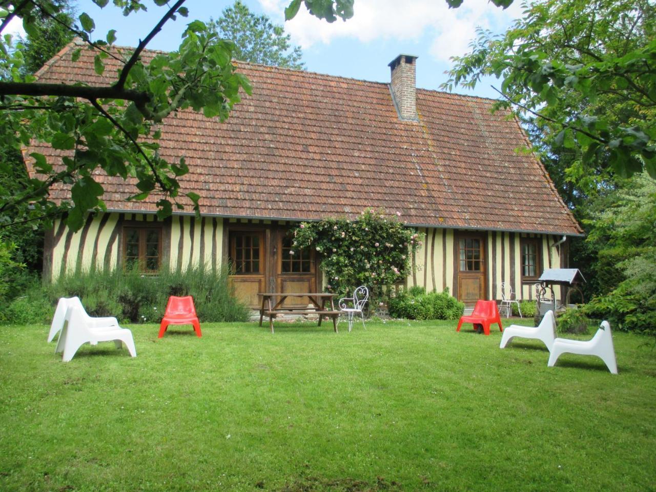 Moulin de la Genetee - carbon neutral hotel in Offranville