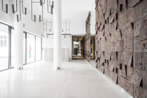 oompH Warsaw Central STREET ART Apartments — 4-Star Luxury Hotel in Warsaw, Poland