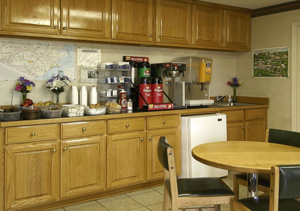 Executive Inn Yanceyville - photo 7
