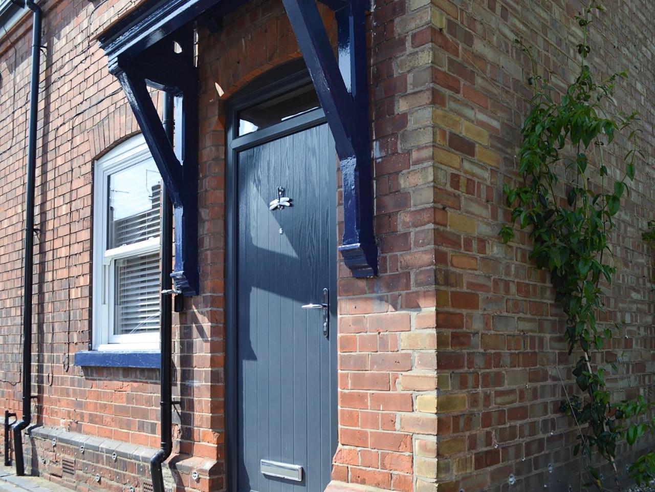 Dragonfly Cottage — 4-Star Luxury Hotel in Beverley, United Kingdom