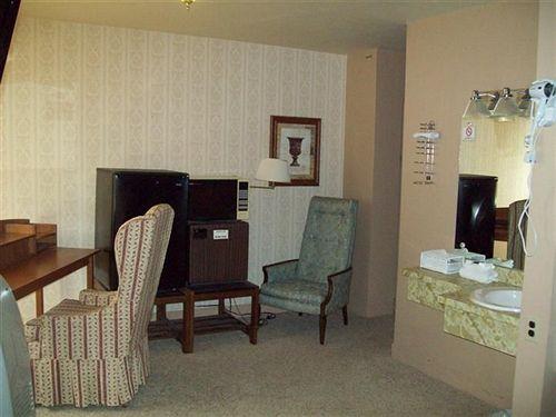 The Preston County Inn - photo 9