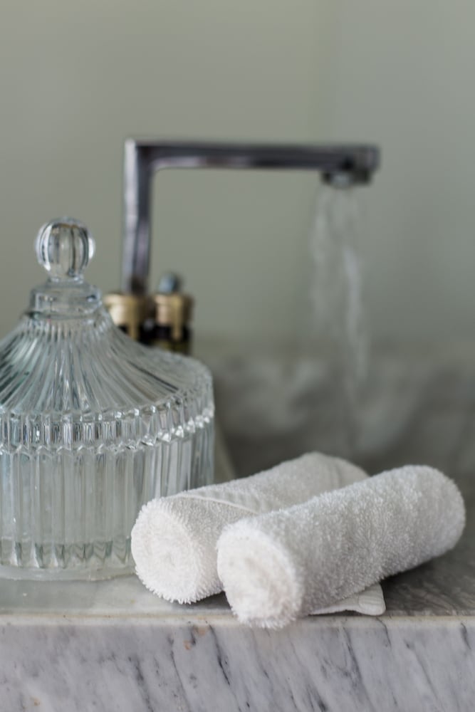 Bathroom amenities