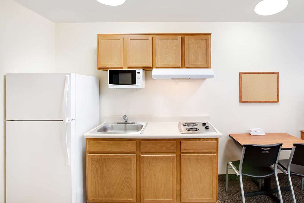 Woodspring Suites Denton - photo 28