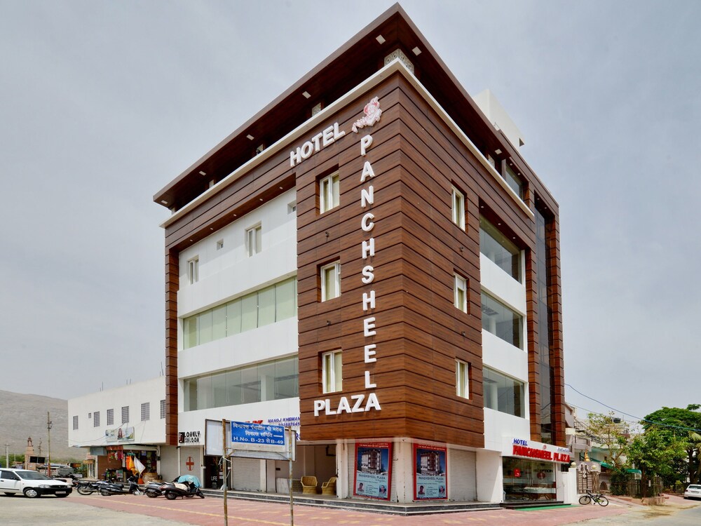 Oyo 13860 Panchsheel Plaza — Ajmer