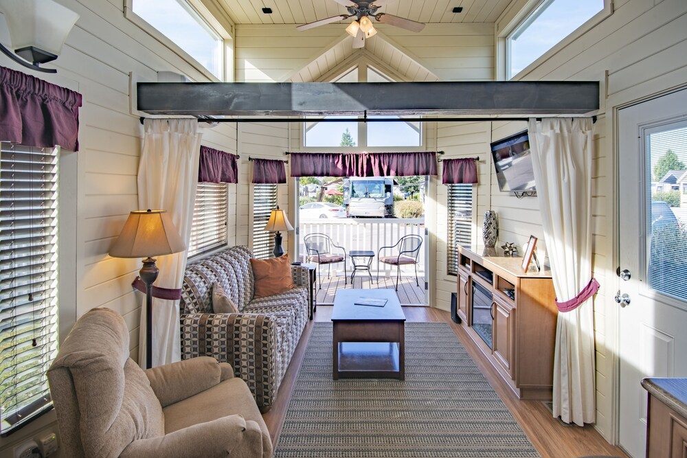 Vines RV Resort in Paso Robles, United States