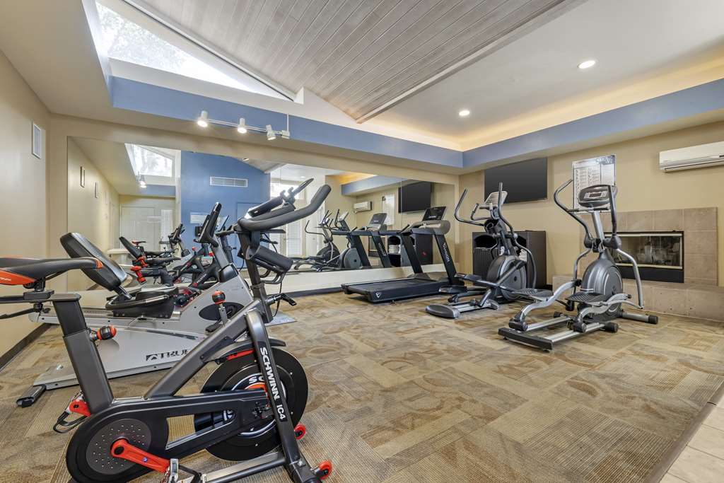 Best Western Plus Palm Desert Resort - photo 19