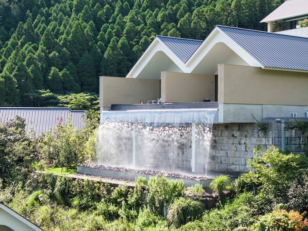 Enowa in Yufu, Japan