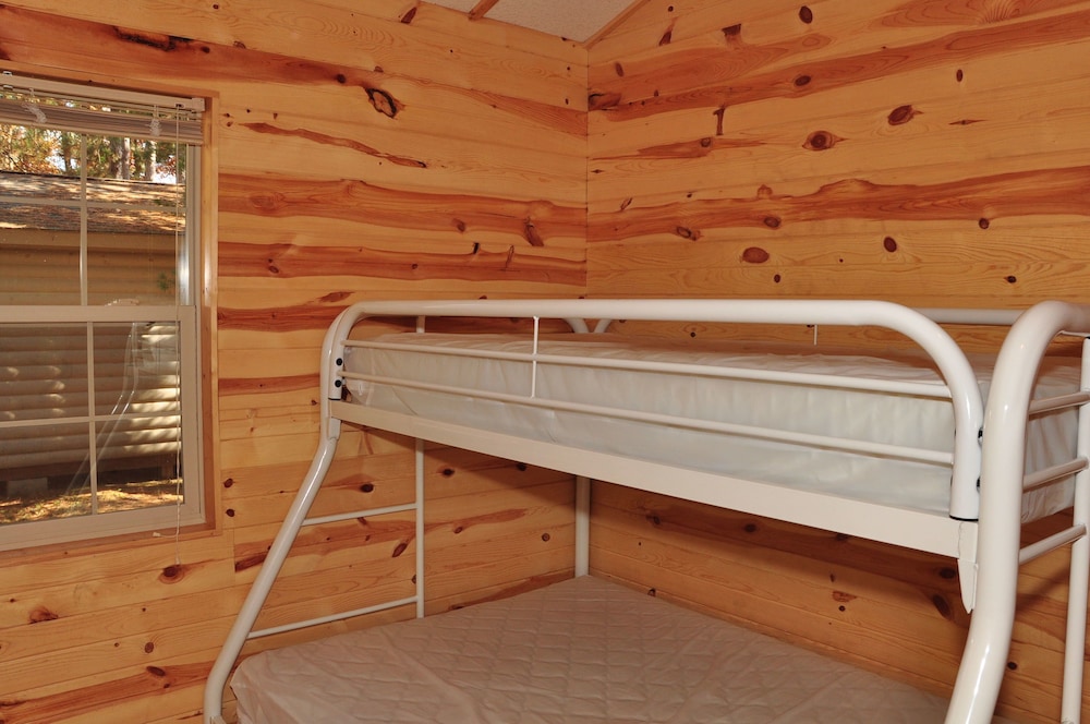 Yukon Trails RV & Camping Resort - photo 3