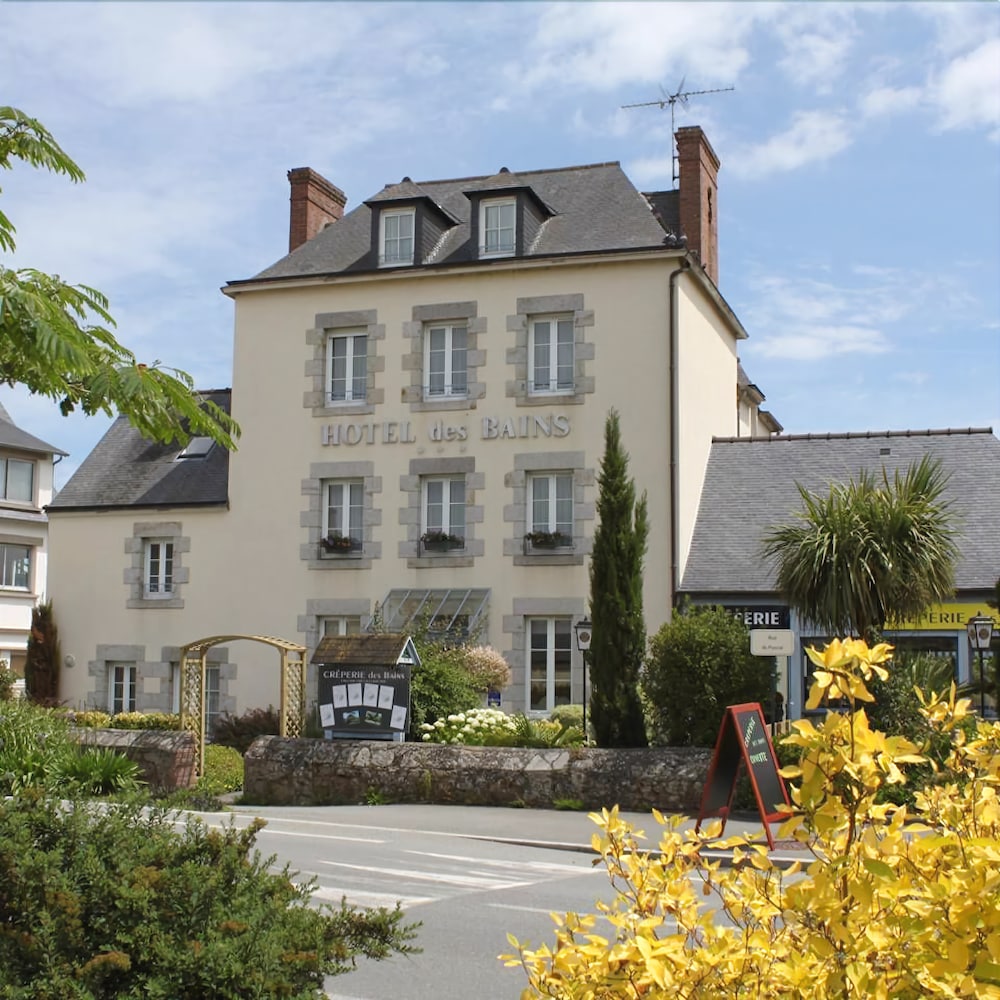 Hotel Des Bains — hotel in Lancieux