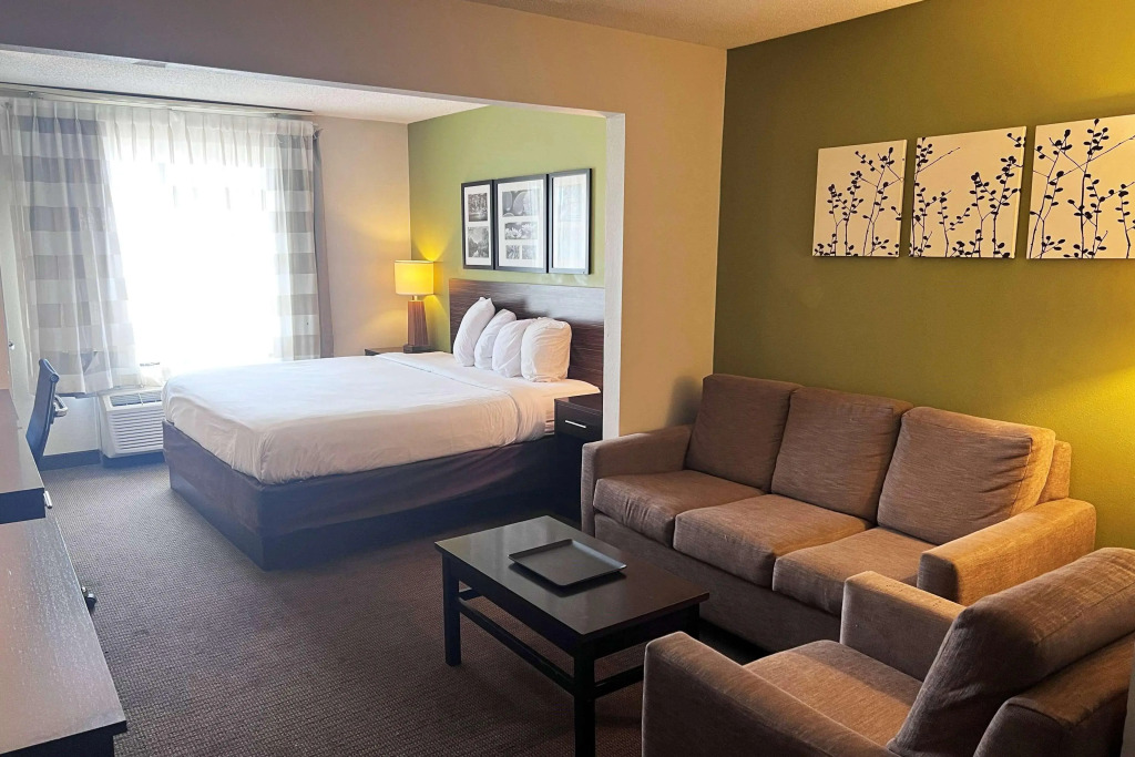 Ramada by Wyndham Jackson MS - photo 13