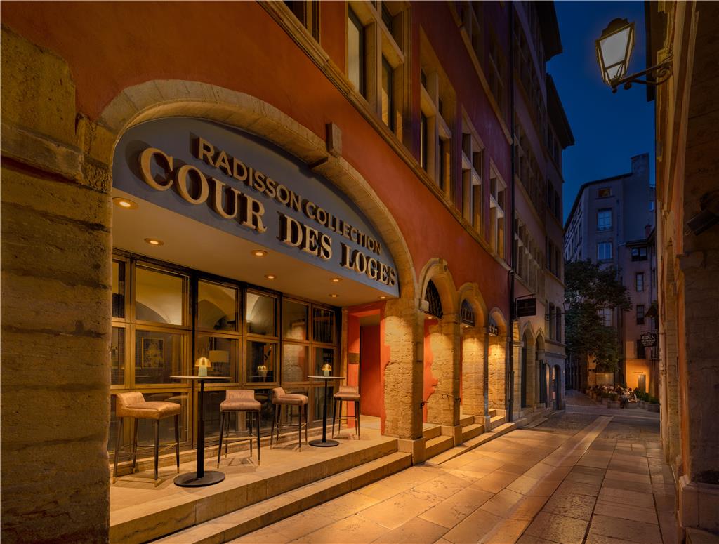 Cour des Loges Lyon A Radisson Collection Hotel — 5-Star Luxury Hotel in Lyon, France