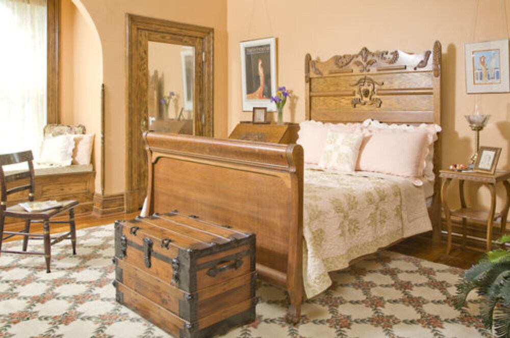 The Carriage House Inn Bed & Breakfast - photo 17
