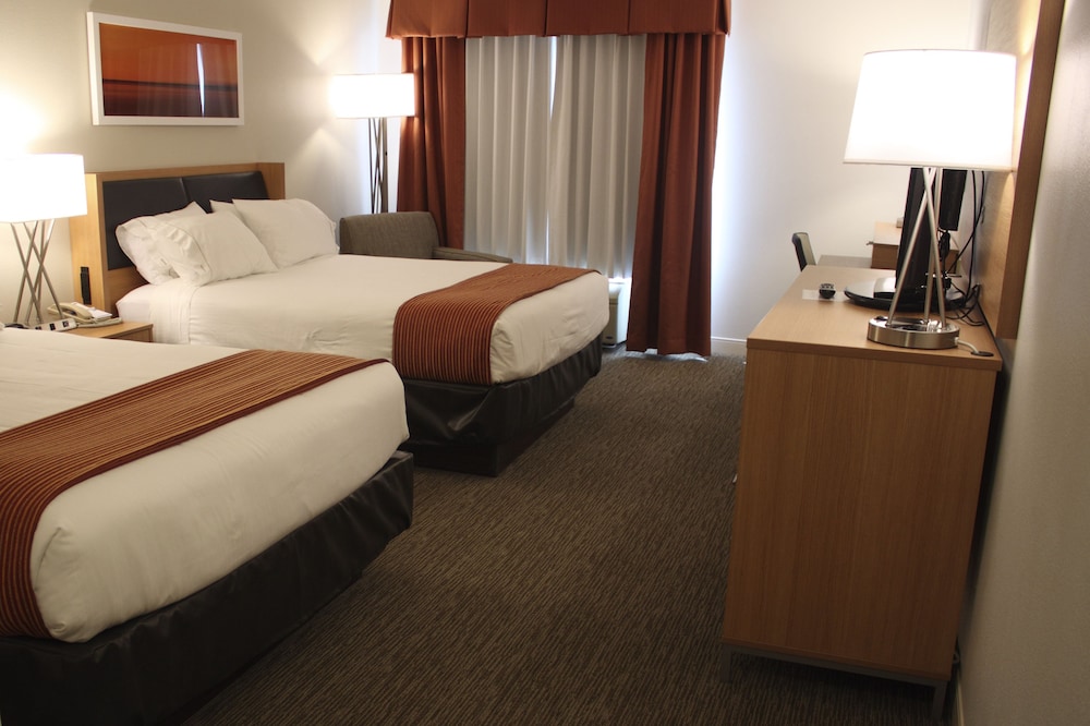 Holiday Inn Express Munising Lakeview by IHG - photo 6