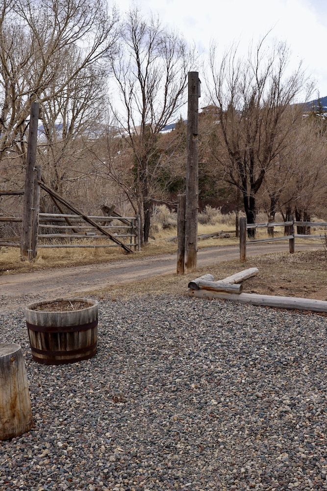 Rocky Mountain Lodge - photo 64