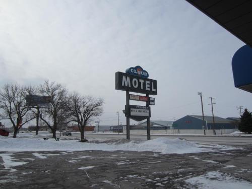 Cloud 9 Motel - photo 3