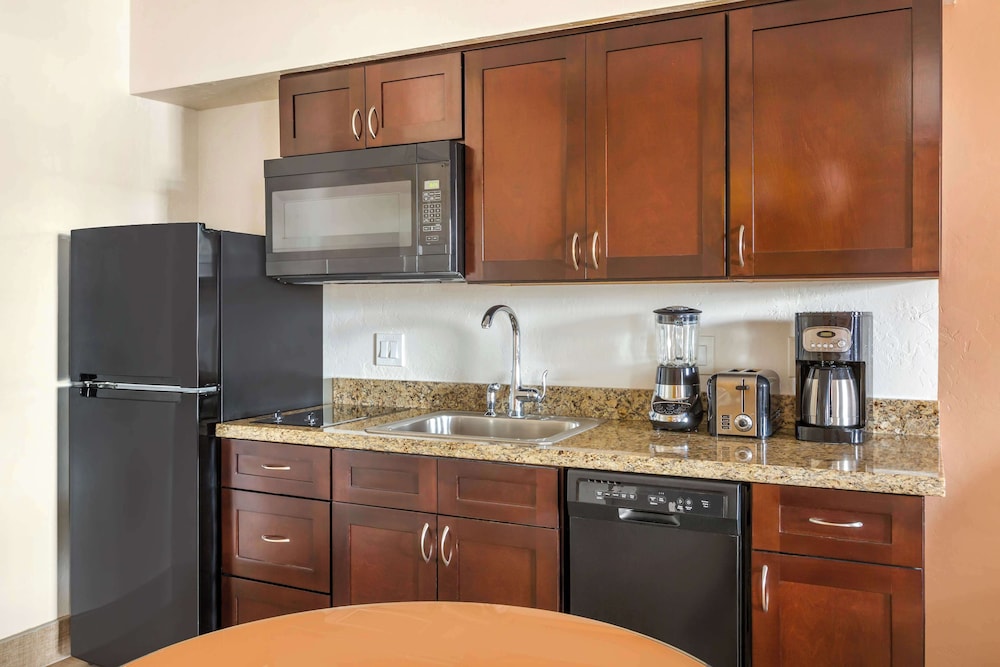 Hilton Vacation Club Varsity Club Tucson - photo 14