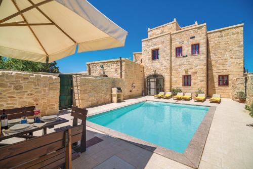 Villa Valletta — 4-Star Luxury Hotel in Zejtun, Malta