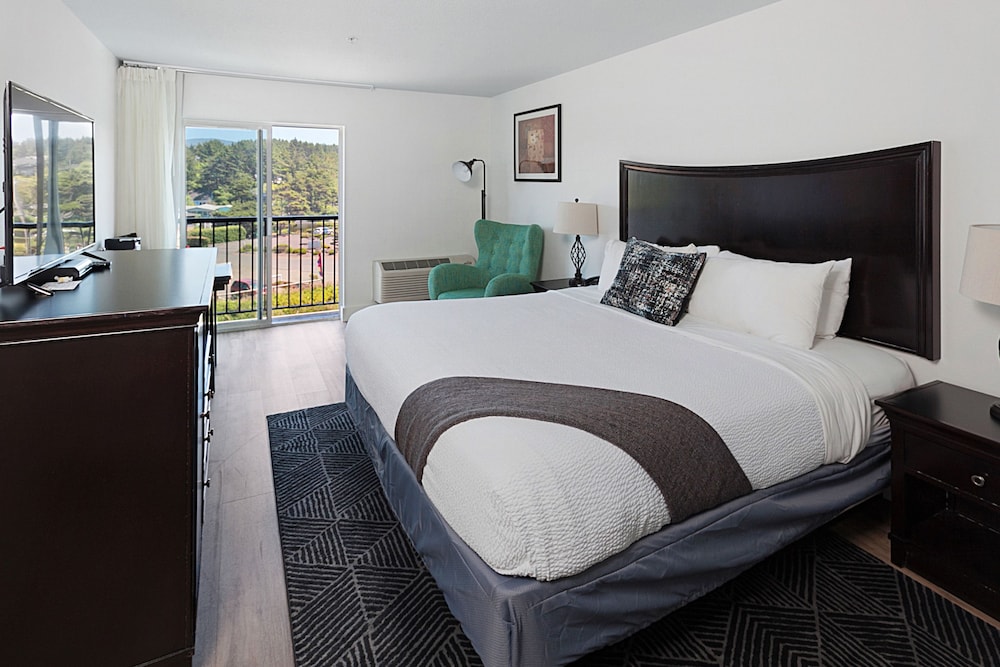 Inn at Lincoln City - photo 25
