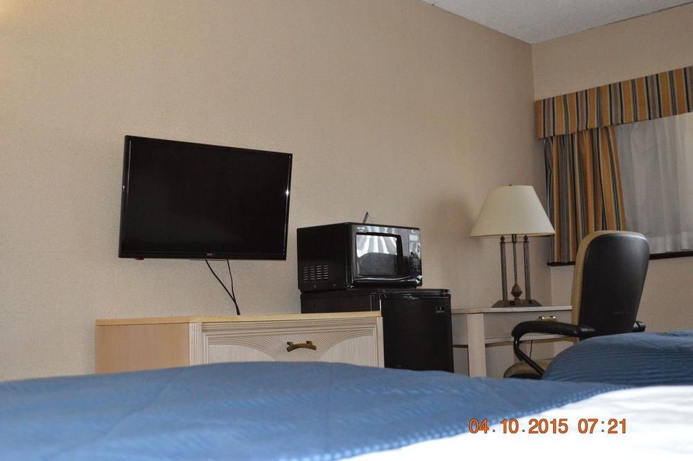 Hotel Muscatine - photo 18