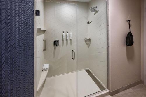 Fairfield by Marriott - photo 9