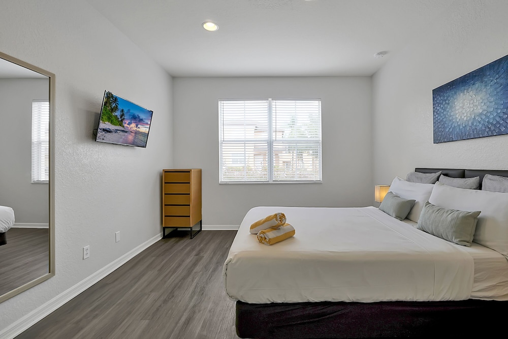 Regal Oaks Resort Vacation Townhomes by IDILIQ - photo 18