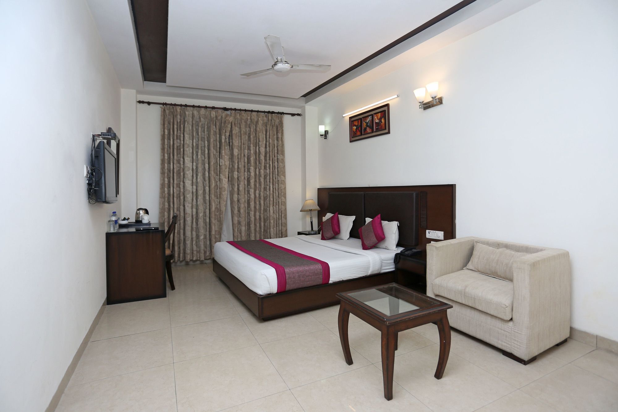 Hotel Alpine Tree — New Delhi — photo 2