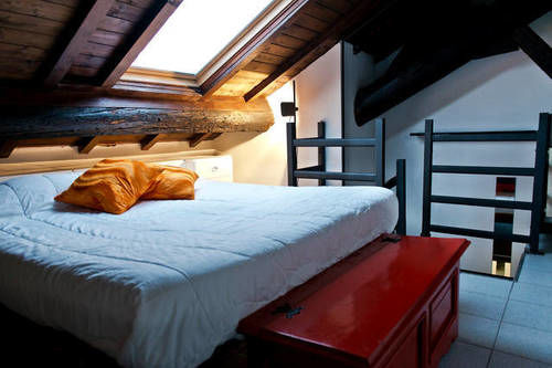 Mister House Apartments Bastioni — 4-Star Luxury Hotel in Milan, Italy