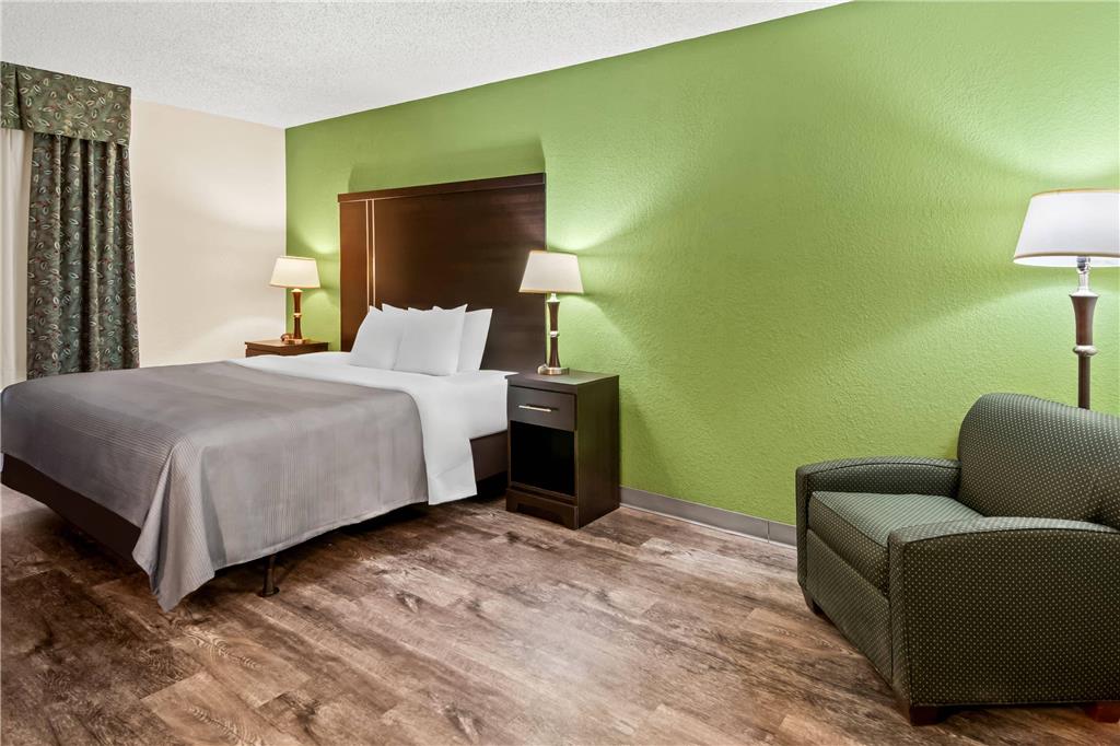 Quality Inn & Suites Granbury - photo 19