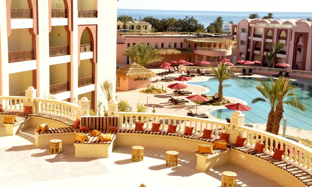 Lella Meriam Hotel & Club — 4-Star Luxury Hotel in Houmt El Souk, Tunisia