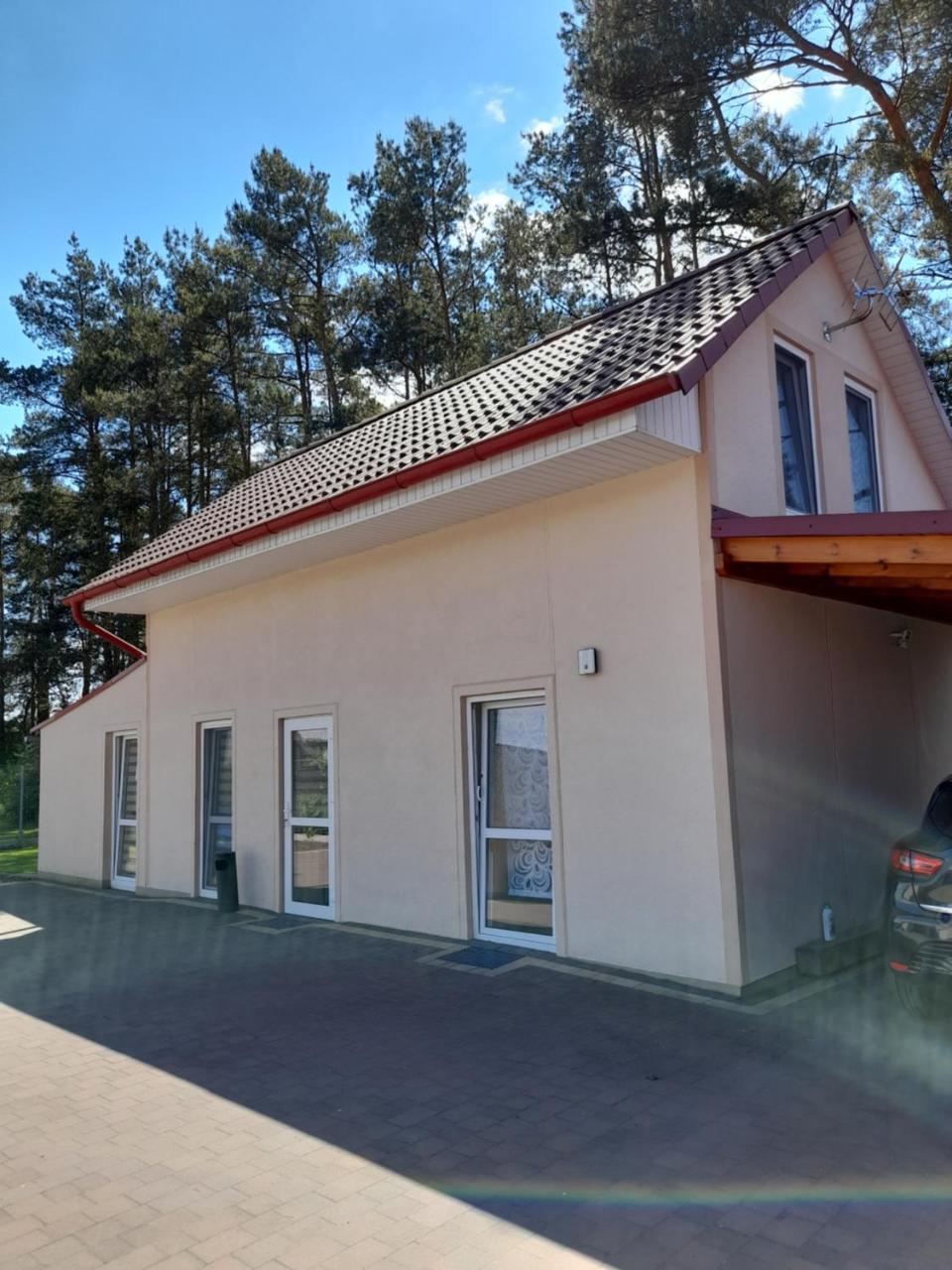 Pokoje Freedoor — Lubniany