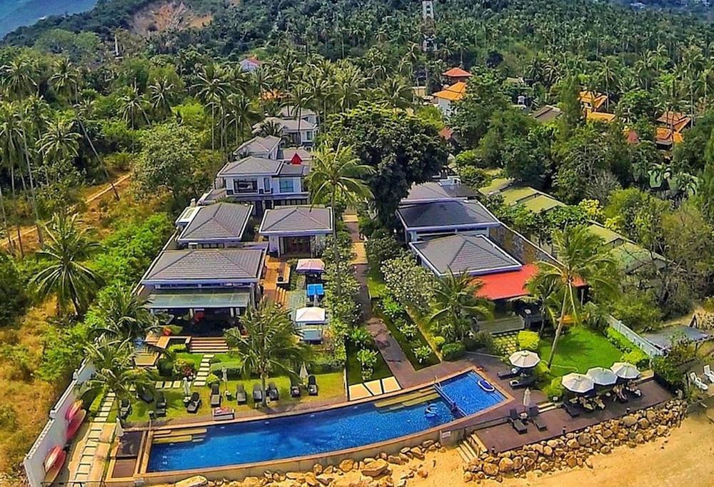 5 Bedroom Beach Front Villa Banyan — 5-Star Luxury Hotel in Koh Samui, Thailand
