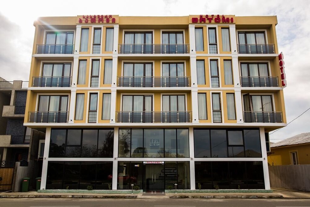 Hotel Batomi - last minute hotel in Batumi