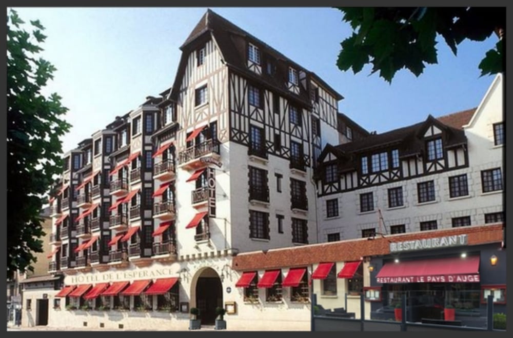 Le Grand Hôtel de l'Espérance - carbon neutral hotel in Lisieux